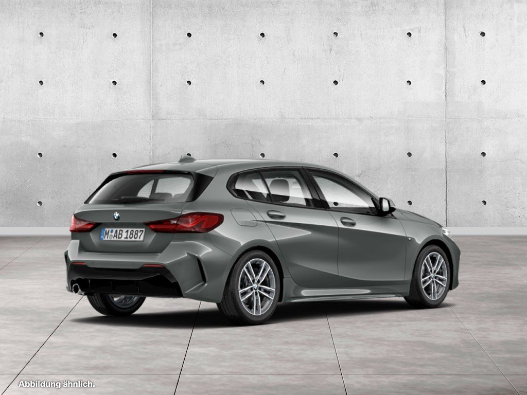 BMW 118 2024 г. Серый, пробег 27840 км