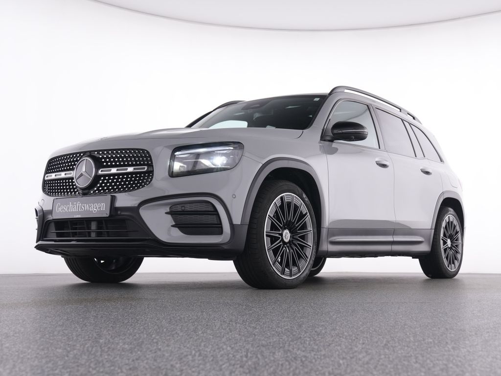 Mercedes-Benz GLB 250 2026 г. Серый, пробег 11837 км