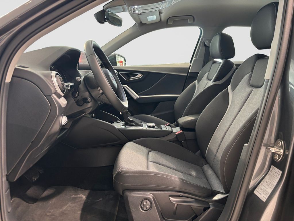 Audi Q2 2023 г. Серый, пробег 37900 км