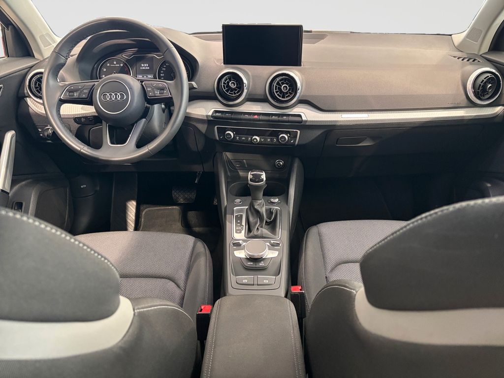 Audi Q2 2023 г. Серый, пробег 37900 км