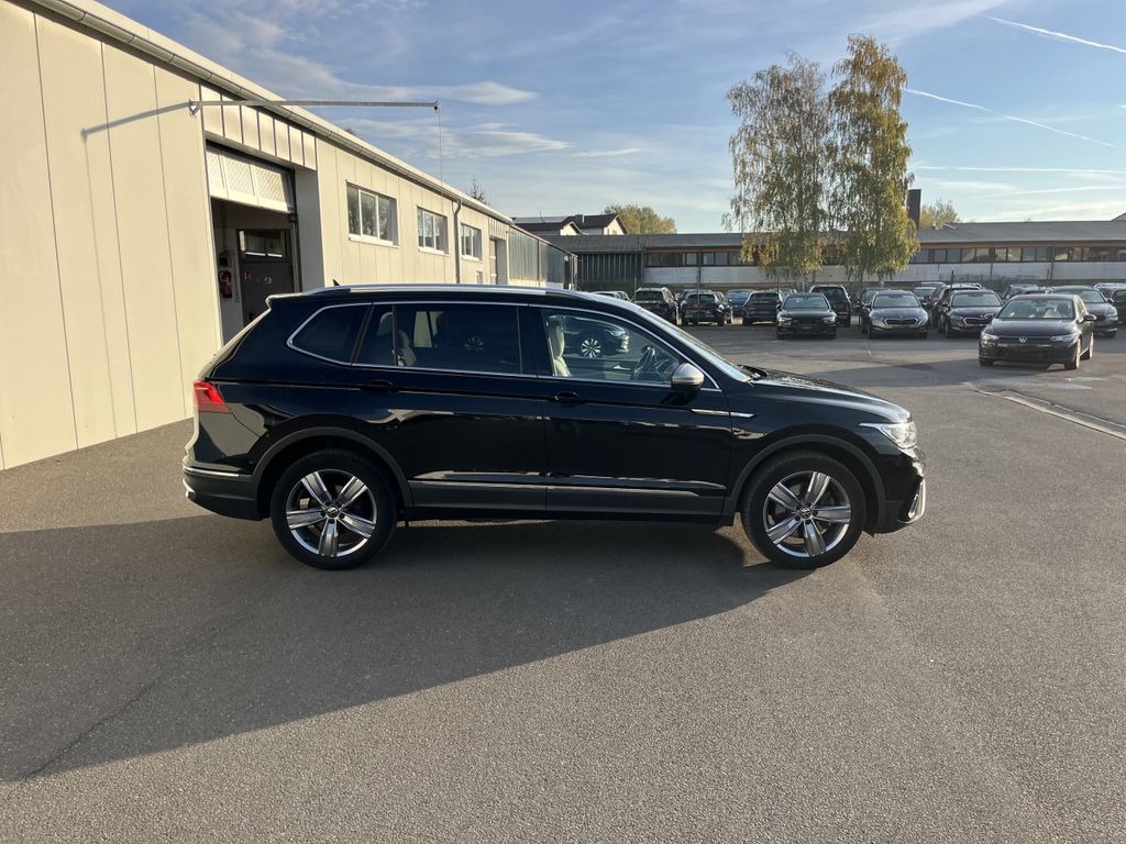 Volkswagen TIGUAN ALLSPACE 2023 г. Чёрный, пробег 41333 км