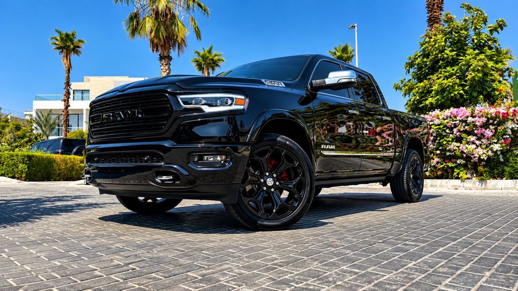 Dodge RAM 2022 г. Чёрный, пробег 34900 км