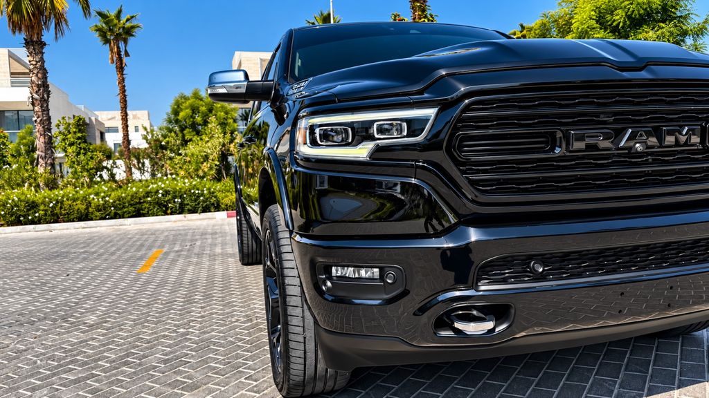 Dodge RAM 2022 г. Чёрный, пробег 34900 км