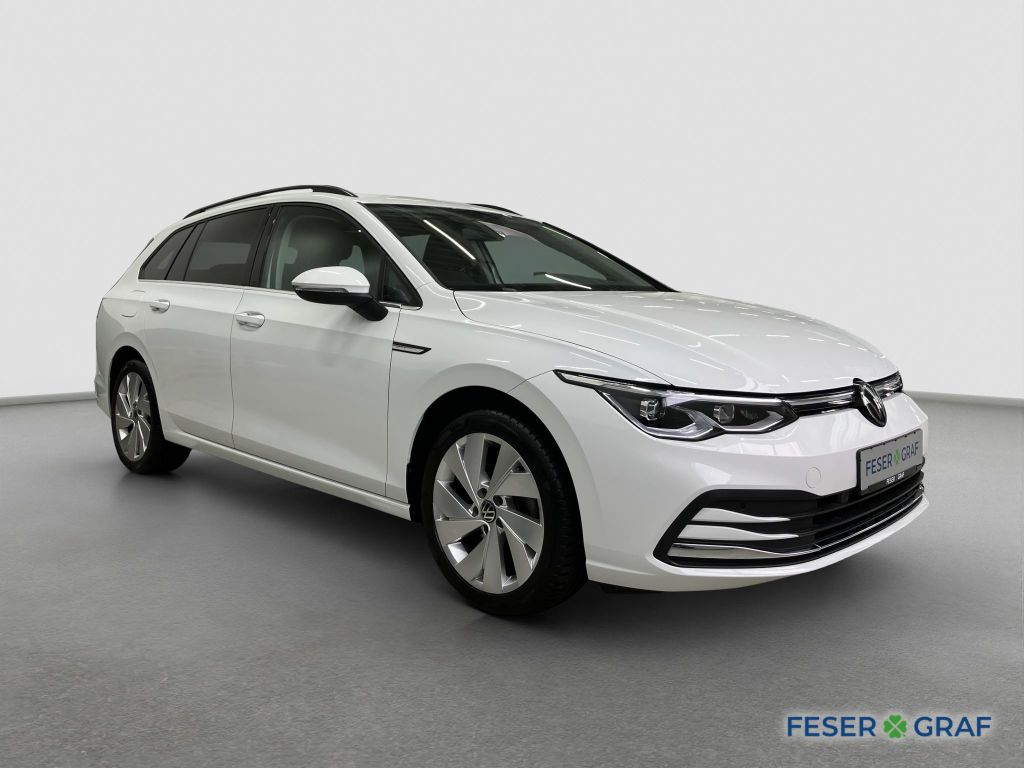 Volkswagen Golf 2023 г. Белый, пробег 58723 км