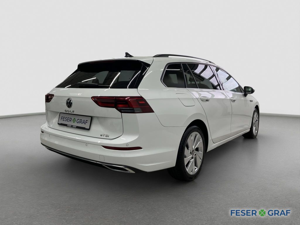 Volkswagen Golf 2023 г. Белый, пробег 58723 км