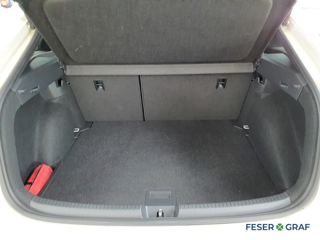 Volkswagen Taigo 2022 г. Серый, пробег 43080 км