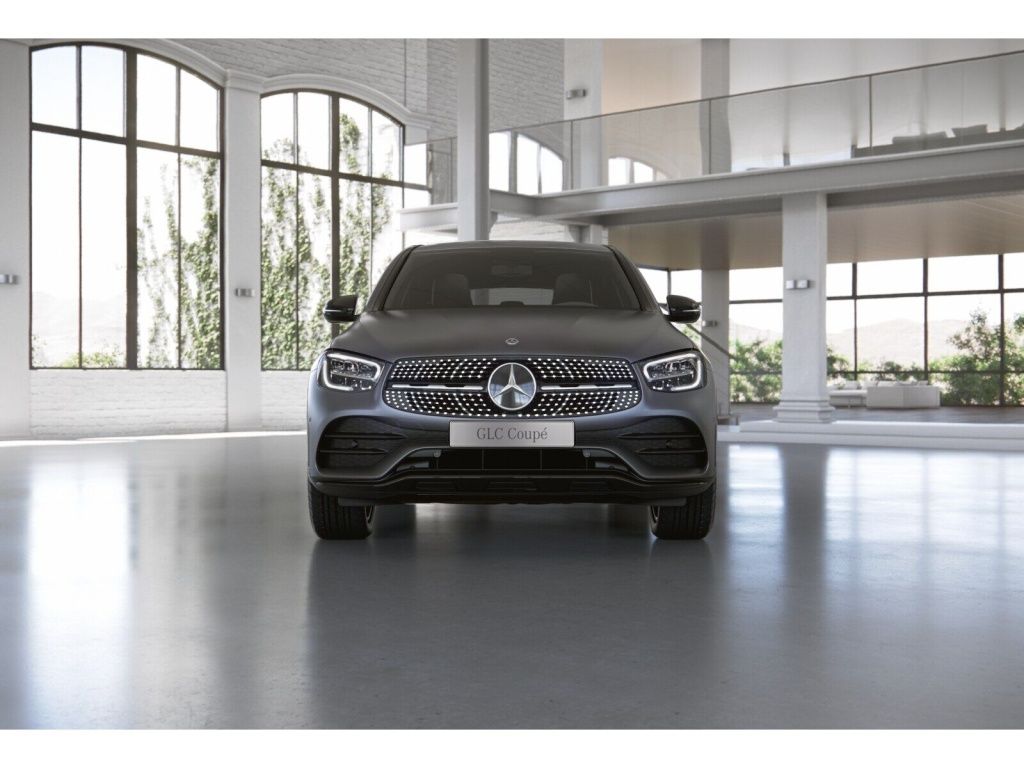 Mercedes-Benz GLC 400 2022 г. Серый, пробег 56709 км