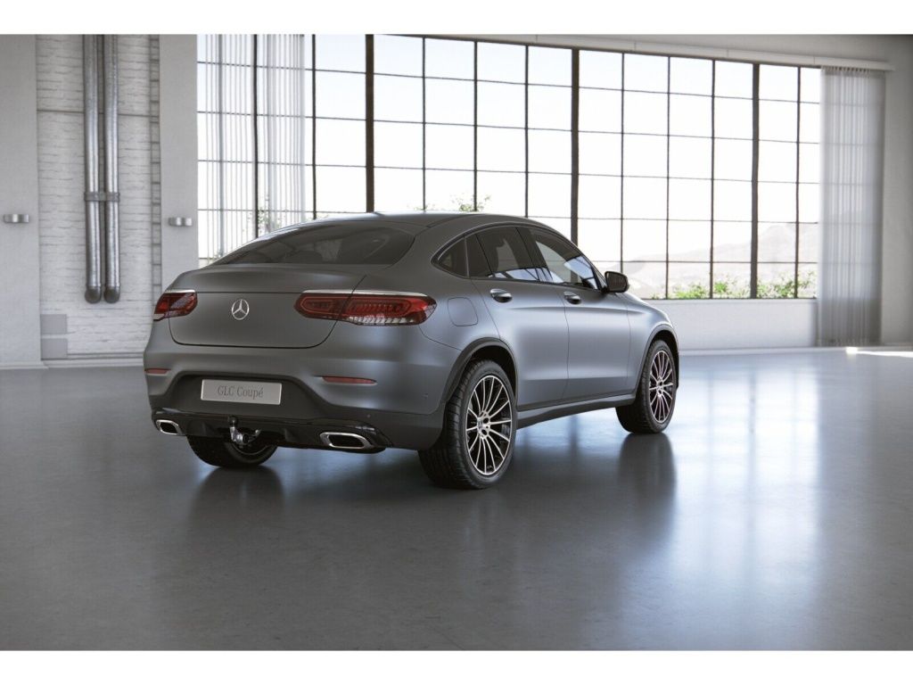 Mercedes-Benz GLC 400 2022 г. Серый, пробег 56709 км
