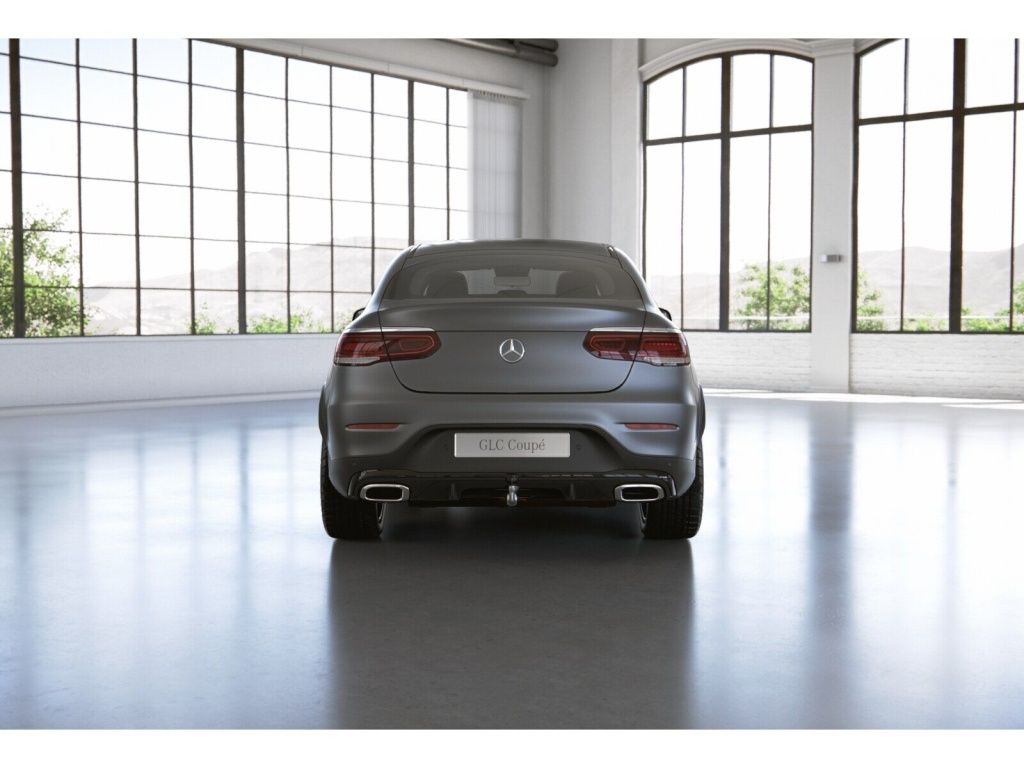 Mercedes-Benz GLC 400 2022 г. Серый, пробег 56709 км