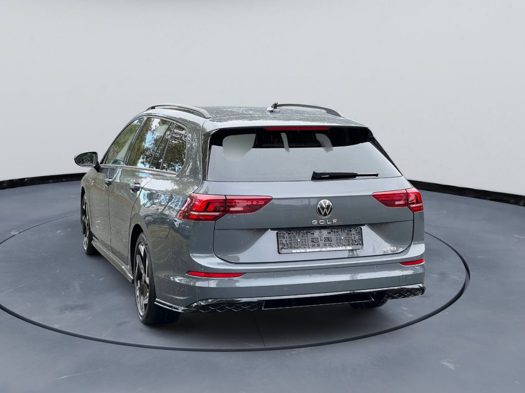 Volkswagen Golf 2025 г. Серый, пробег 42000 км