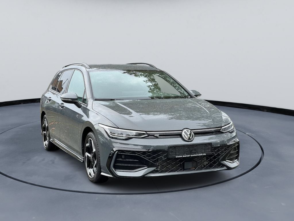 Volkswagen Golf 2025 г. Серый, пробег 42000 км