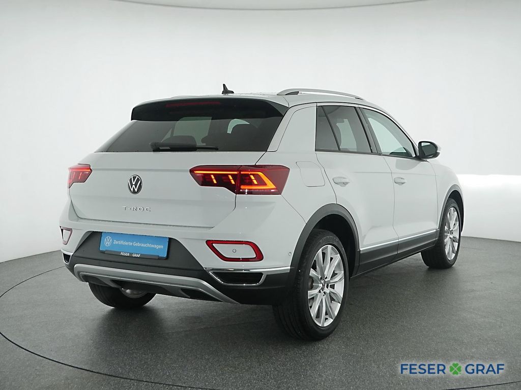 Volkswagen T-Roc 2023 г. Белый, пробег 38635 км