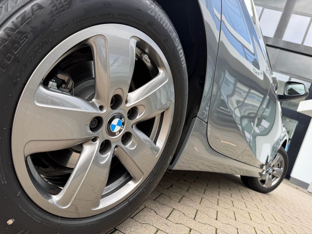 BMW 118 2023 г. Серый, пробег 17944 км