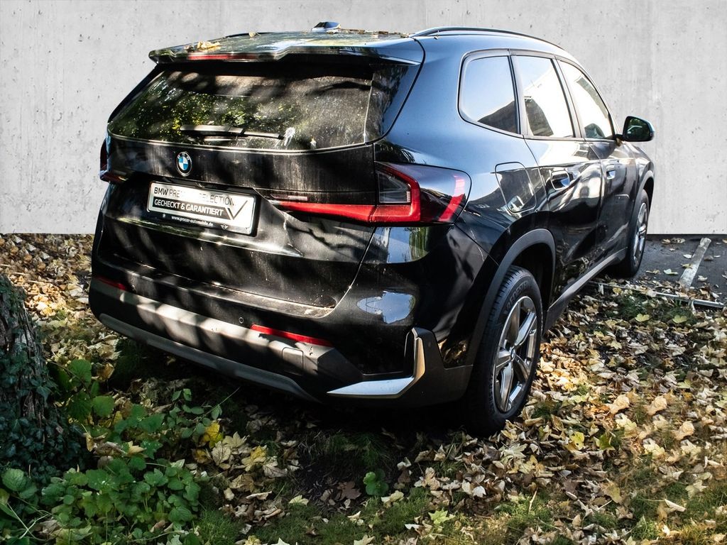 BMW X1 2023 г. Чёрный, пробег 21352 км