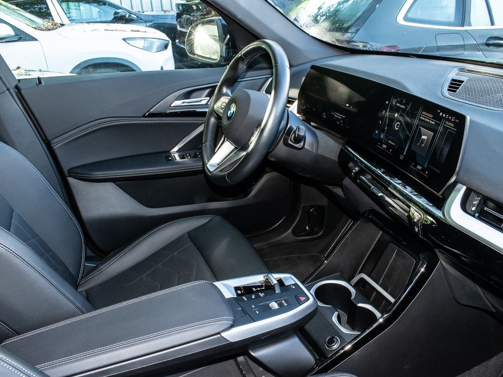 BMW X1 2023 г. Чёрный, пробег 21352 км