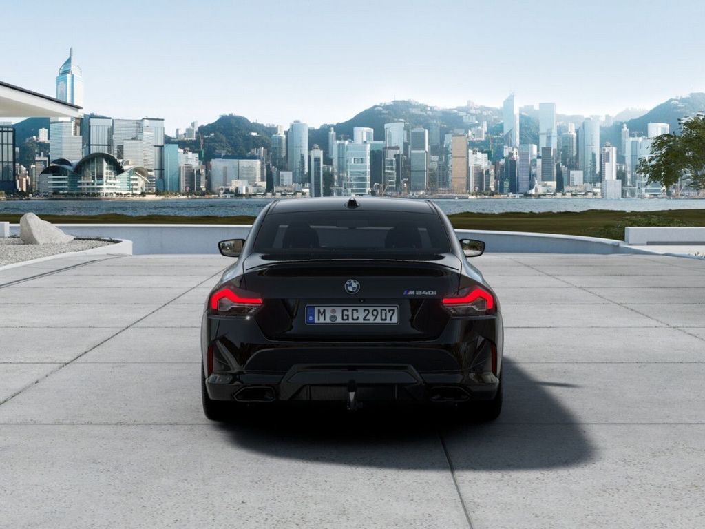 BMW M240I 2025 г. Чёрный, пробег 9460 км