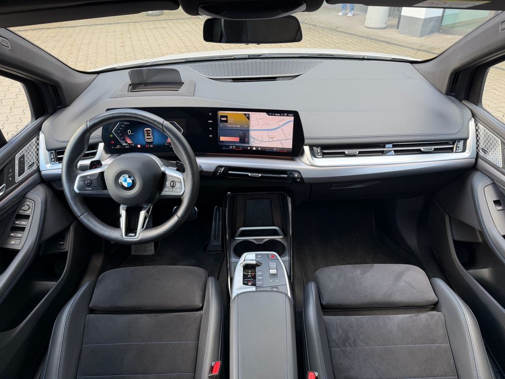 BMW 220 ACTIVE TOURER 2025 г. Белый, пробег 32271 км