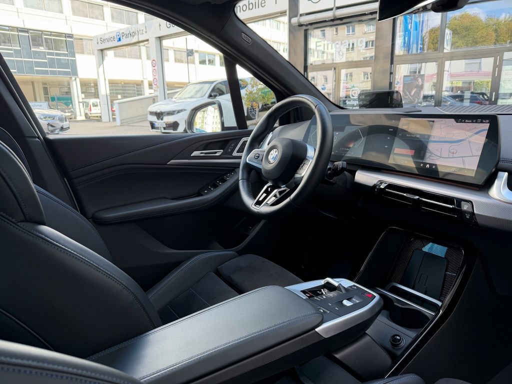 BMW 220 ACTIVE TOURER 2025 г. Белый, пробег 32271 км