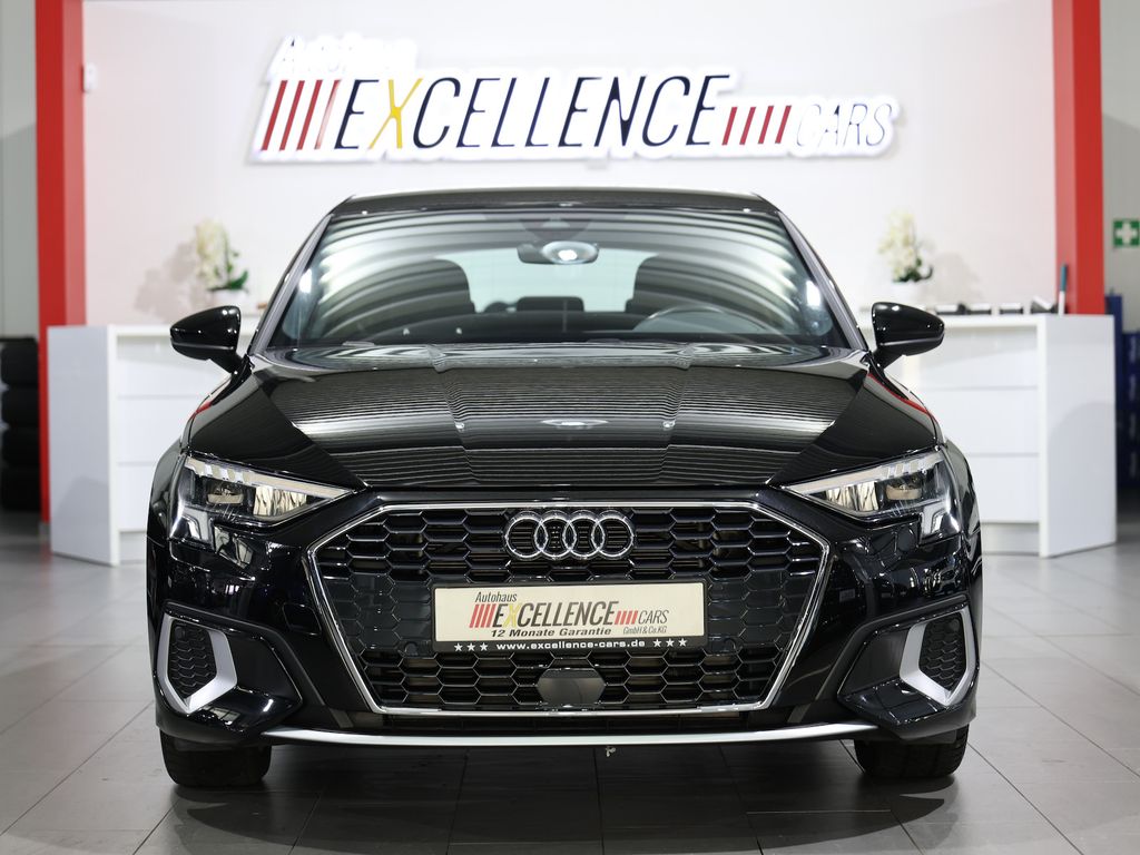 Audi A3 2022 г. Чёрный, пробег 17000 км