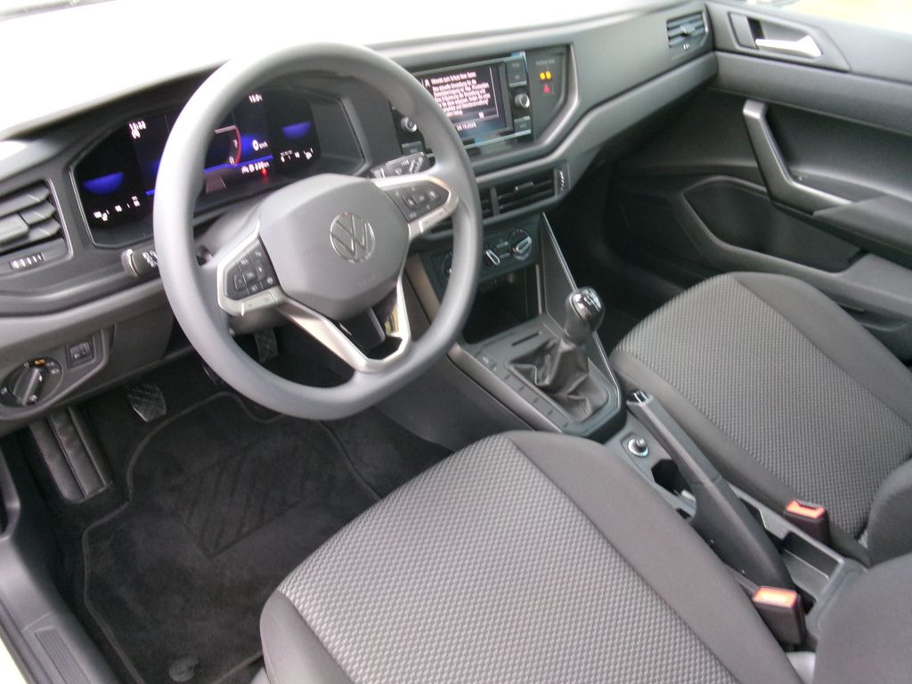 Volkswagen Taigo 2022 г. Серый, пробег 39300 км