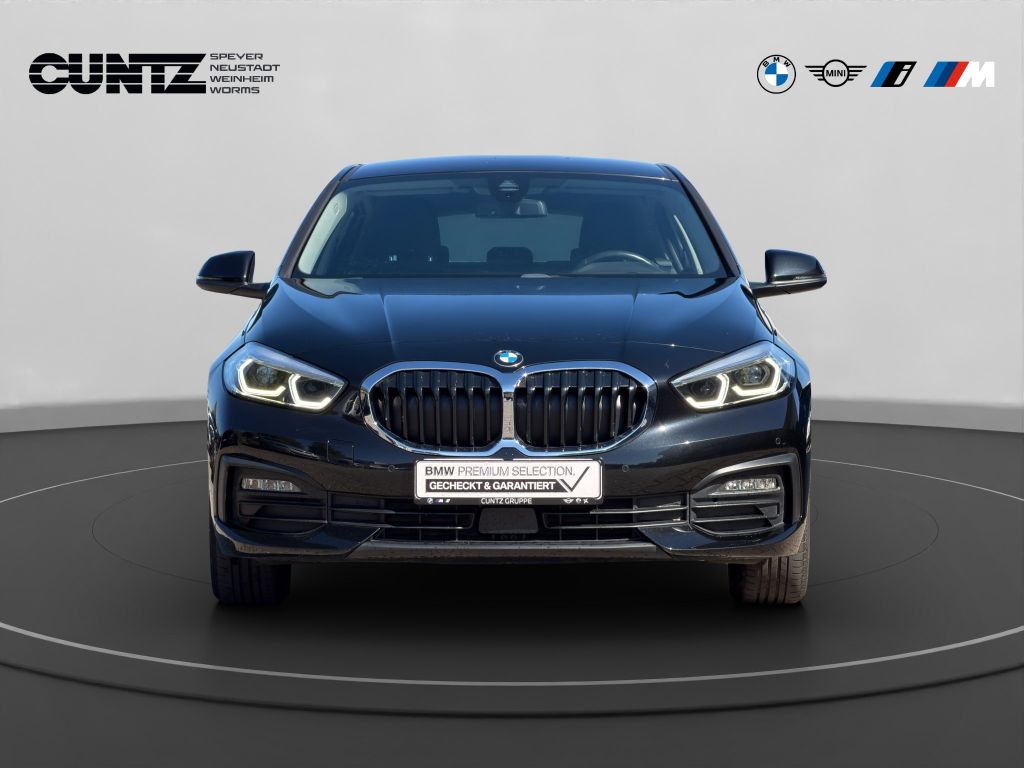 BMW 118 2021 г. Чёрный, пробег 38581 км