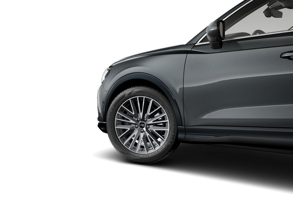 Audi Q3 2026 г. Красный, пробег 12091 км