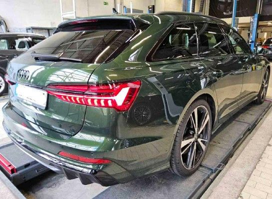 Audi S6 2024 г. Зелёный, пробег 20490 км