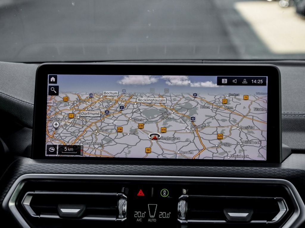 BMW X3 2023 г. Серый, пробег 33297 км