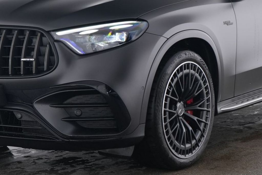 Mercedes-Benz GLC 43 AMG 2025 г. Серый, пробег 37680 км