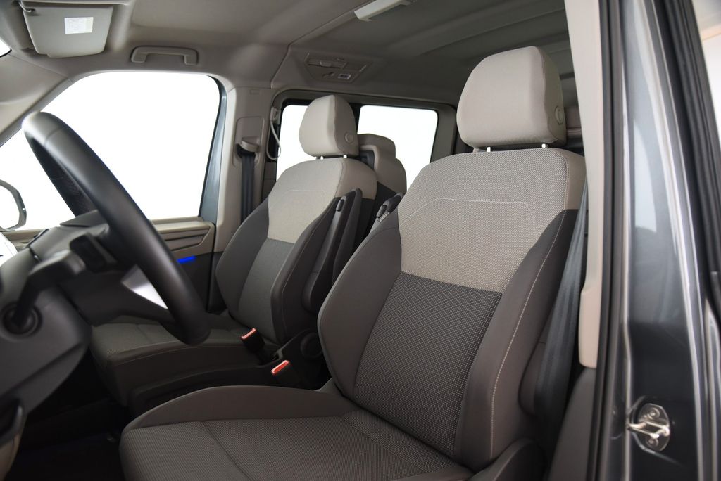 Volkswagen T7 MULTIVAN 2025 г. Серый, пробег 26900 км