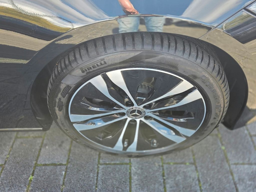 Mercedes-Benz C 180 2022 г. Чёрный, пробег 820 км