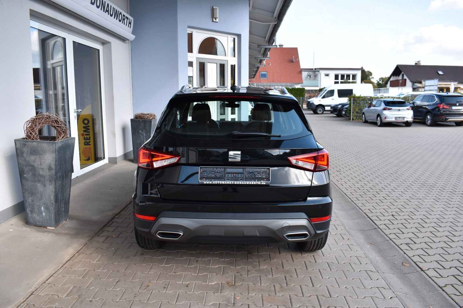 SEAT Arona 2022 г. Чёрный, пробег 37768 км