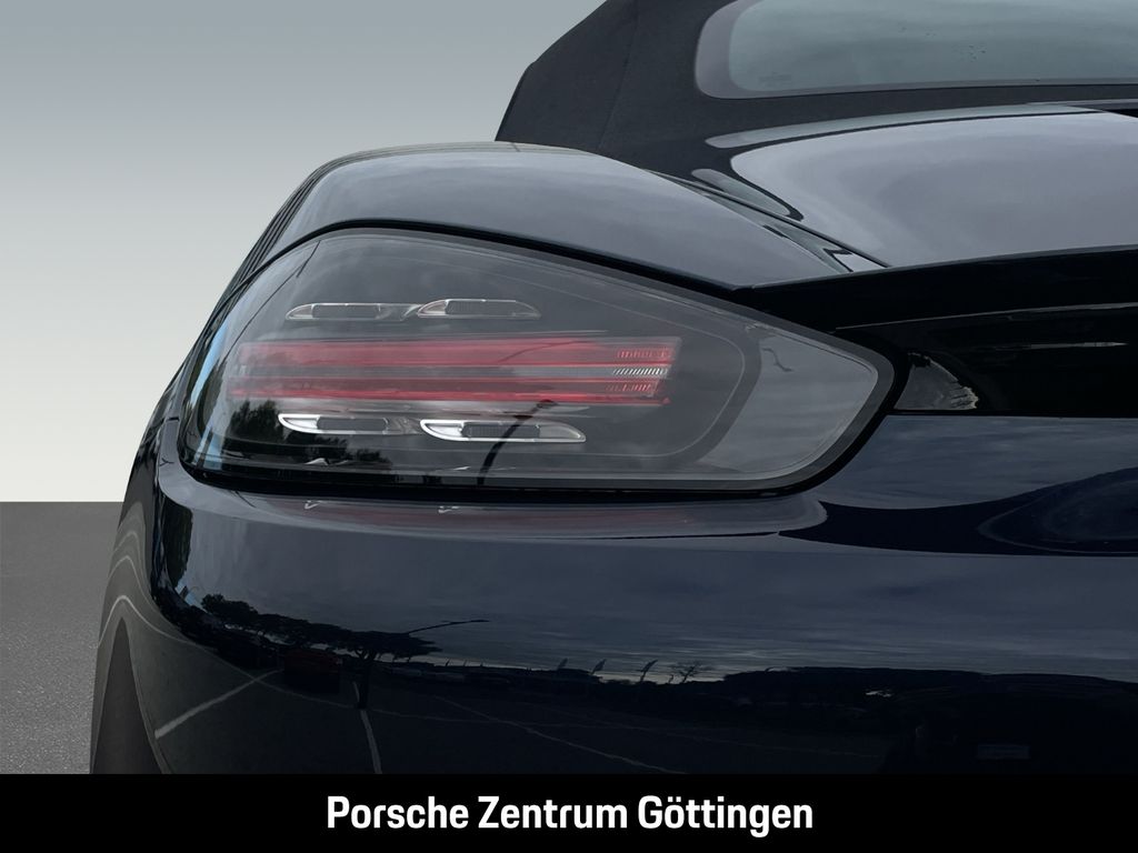 Porsche Boxster 2021 г. Синий, пробег 41700 км