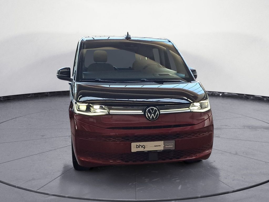 Volkswagen T7 MULTIVAN 2023 г. Чёрный, пробег 51228 км