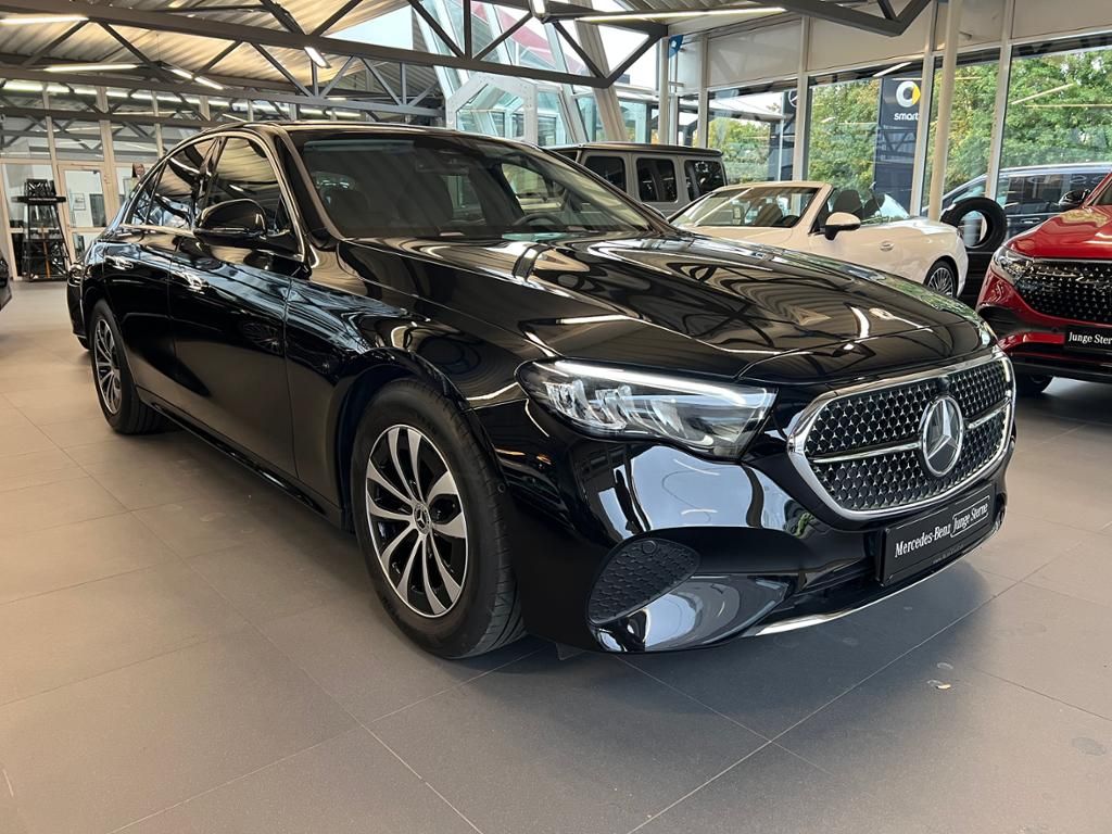 Mercedes-Benz E 220 2025 г. Чёрный, пробег 18955 км