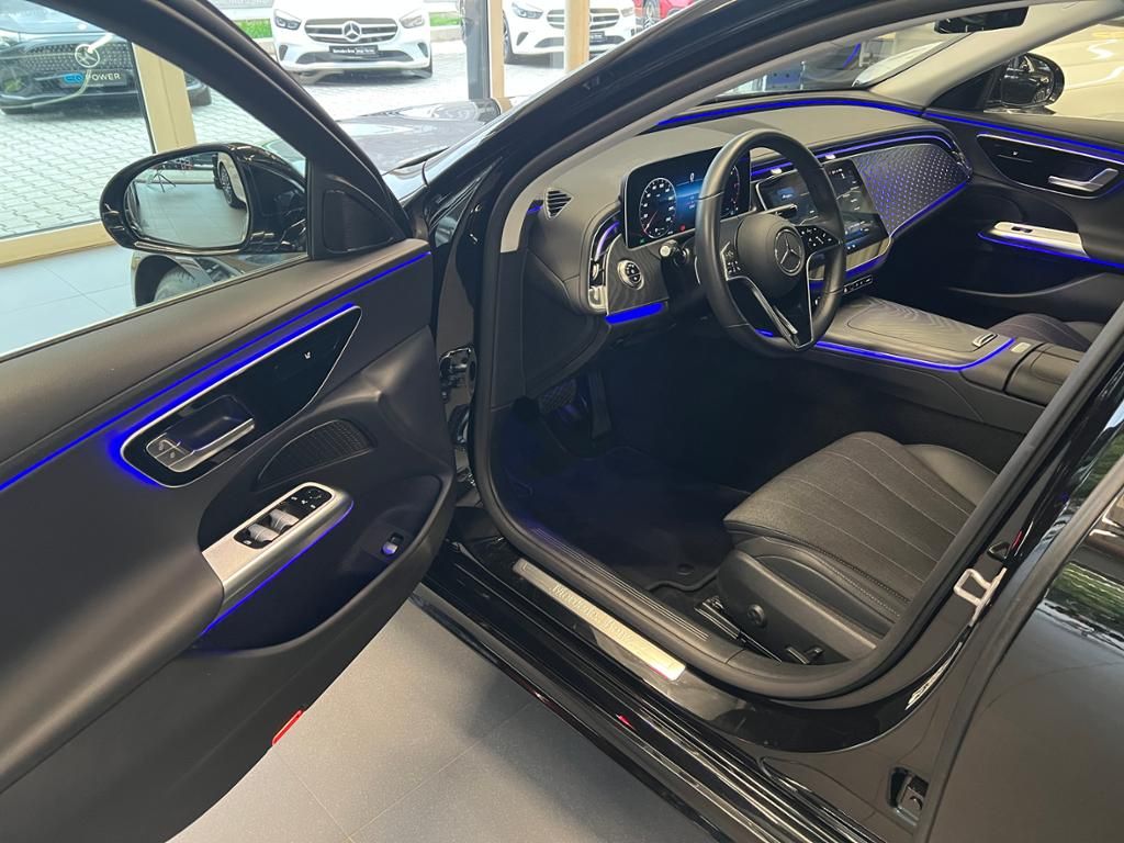Mercedes-Benz E 220 2025 г. Чёрный, пробег 18955 км