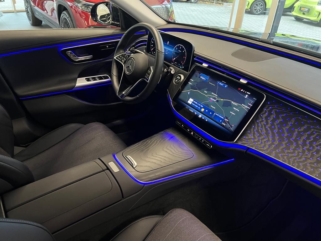 Mercedes-Benz E 220 2025 г. Чёрный, пробег 18955 км