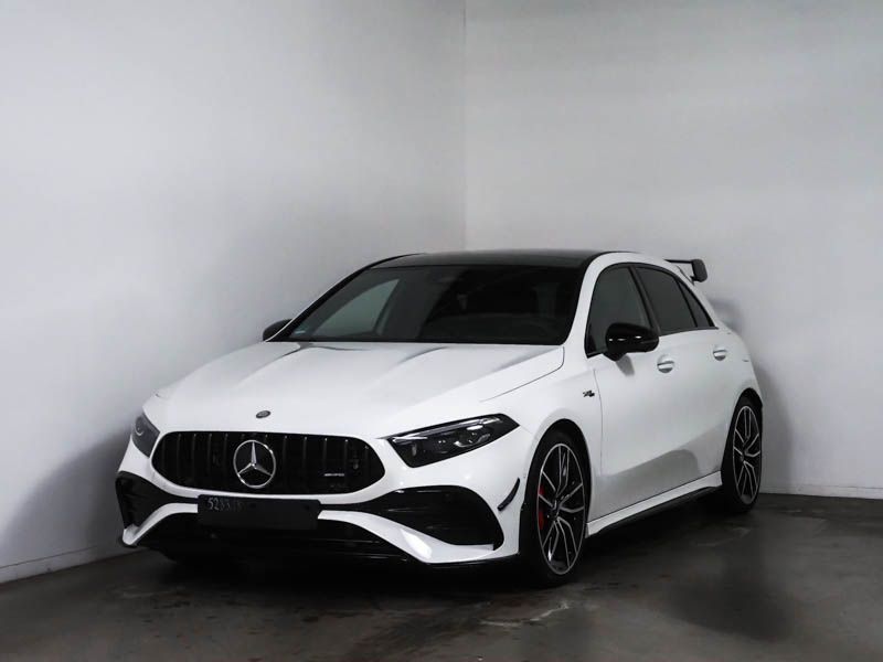 Mercedes-Benz A 35 AMG 2025 г. Белый, пробег 34782 км