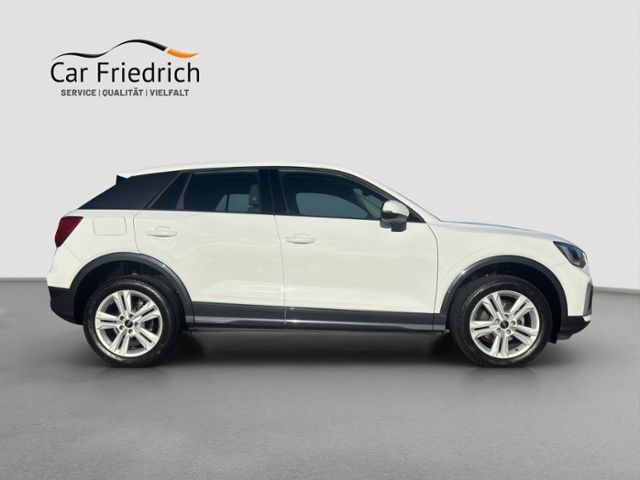 Audi Q2 2024 г. Белый, пробег 53200 км
