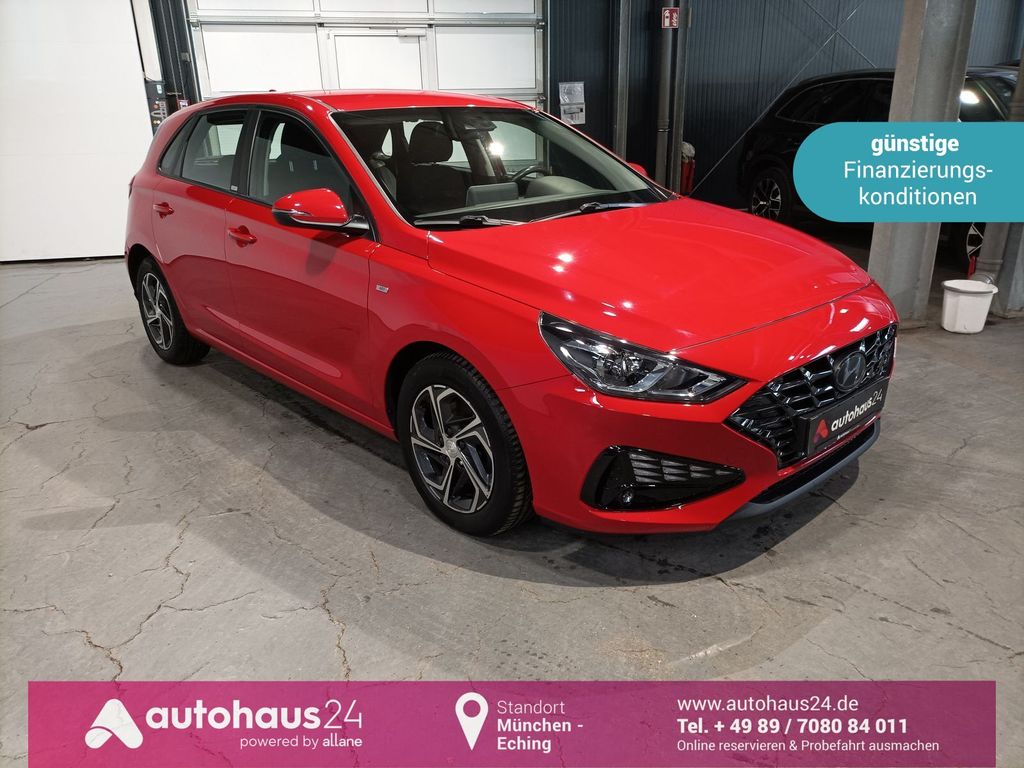 Hyundai i30 2021 г. Красный, пробег 57173 км
