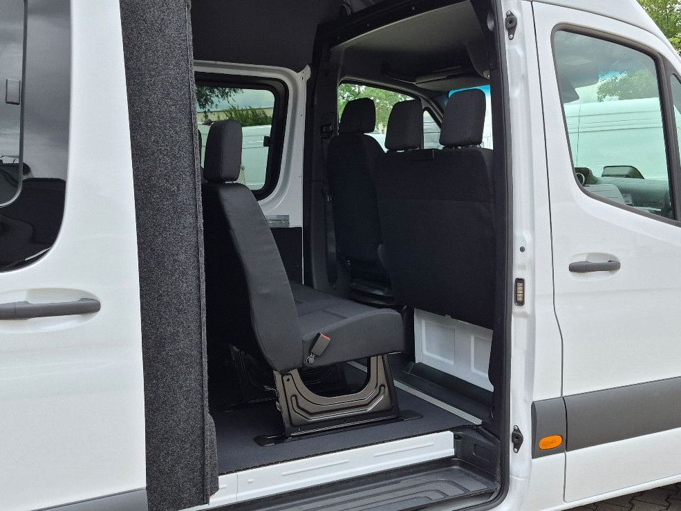 Mercedes-Benz SPRINTER 2024 г. Белый, пробег 44010 км