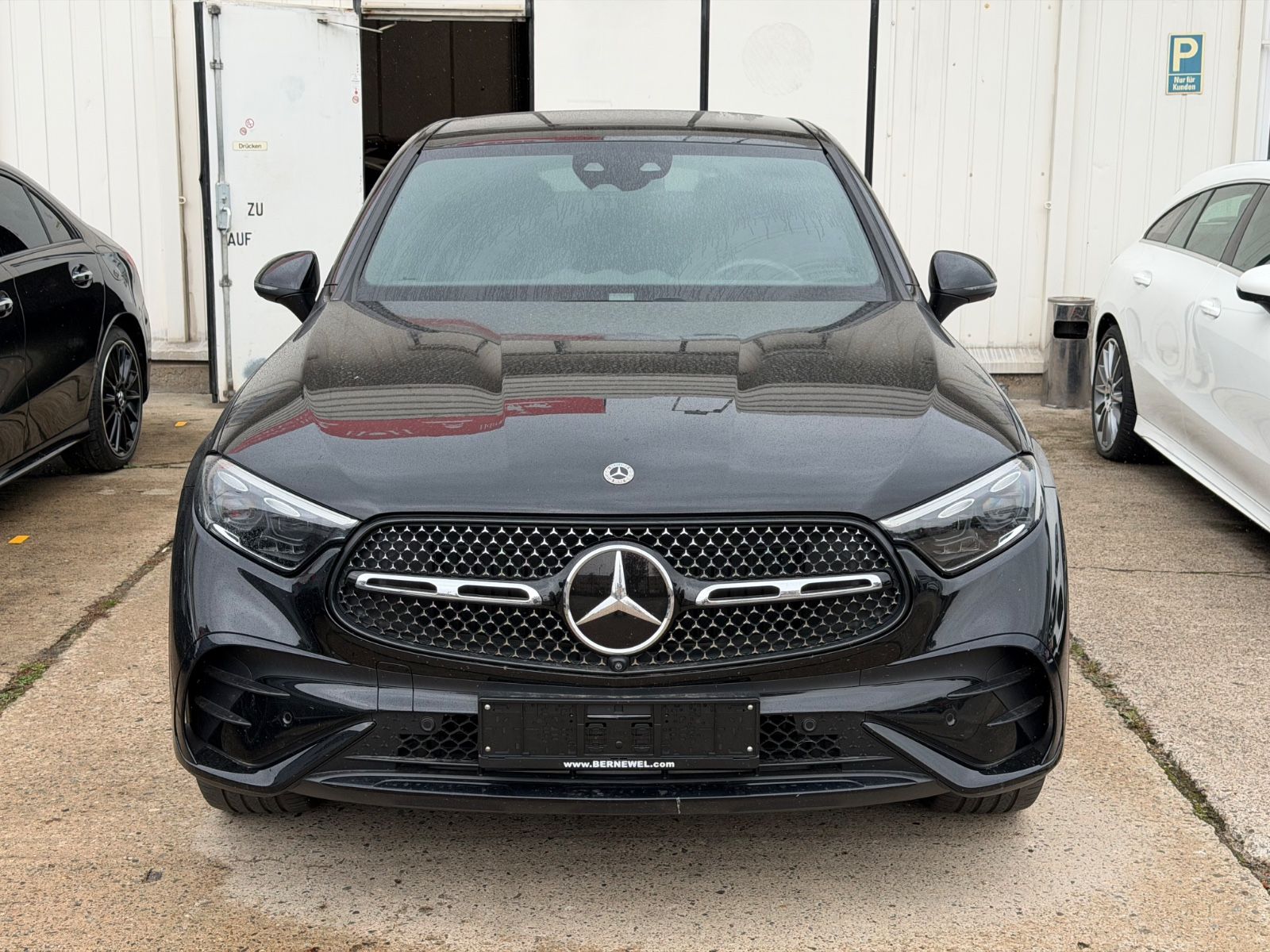 Mercedes-Benz GLC 200 2023 г. Чёрный, пробег 39294 км