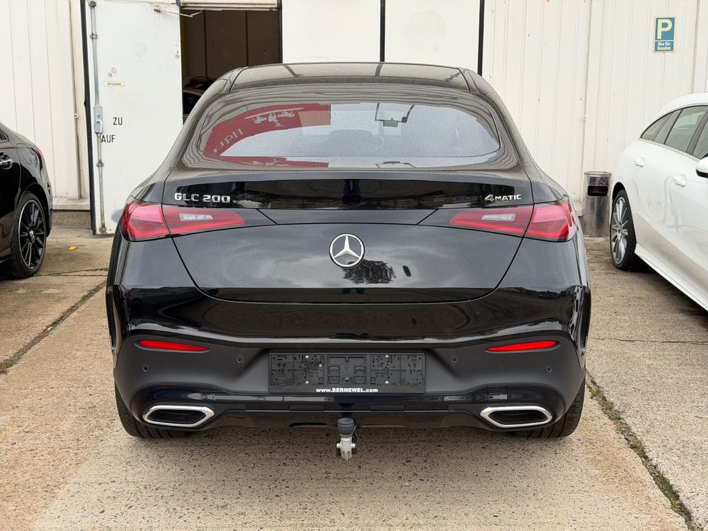 Mercedes-Benz GLC 200 2023 г. Чёрный, пробег 39294 км
