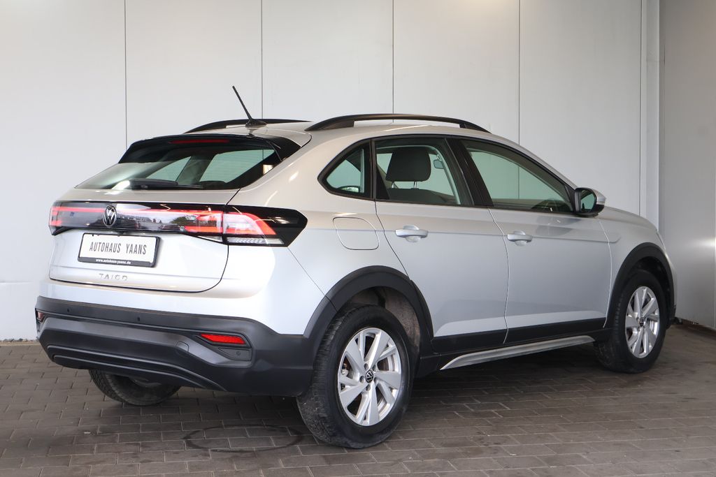 Volkswagen Taigo 2023 г. Серебристый, пробег 59180 км