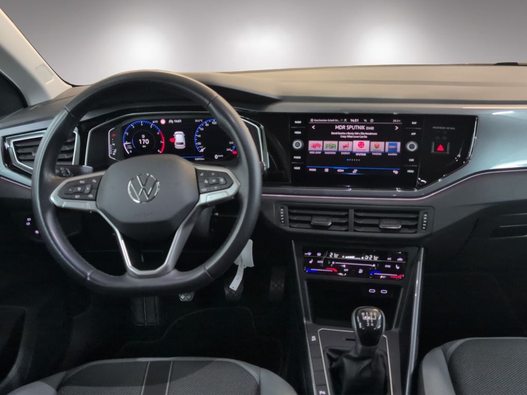 Volkswagen Polo 2022 г. Синий, пробег 56940 км