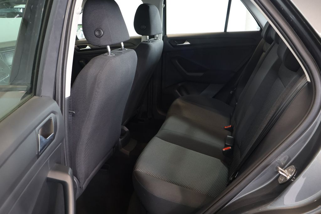 Volkswagen T-Roc 2022 г. Серый, пробег 47120 км