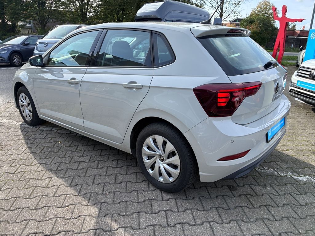 Volkswagen Polo 2023 г. Серый, пробег 30988 км