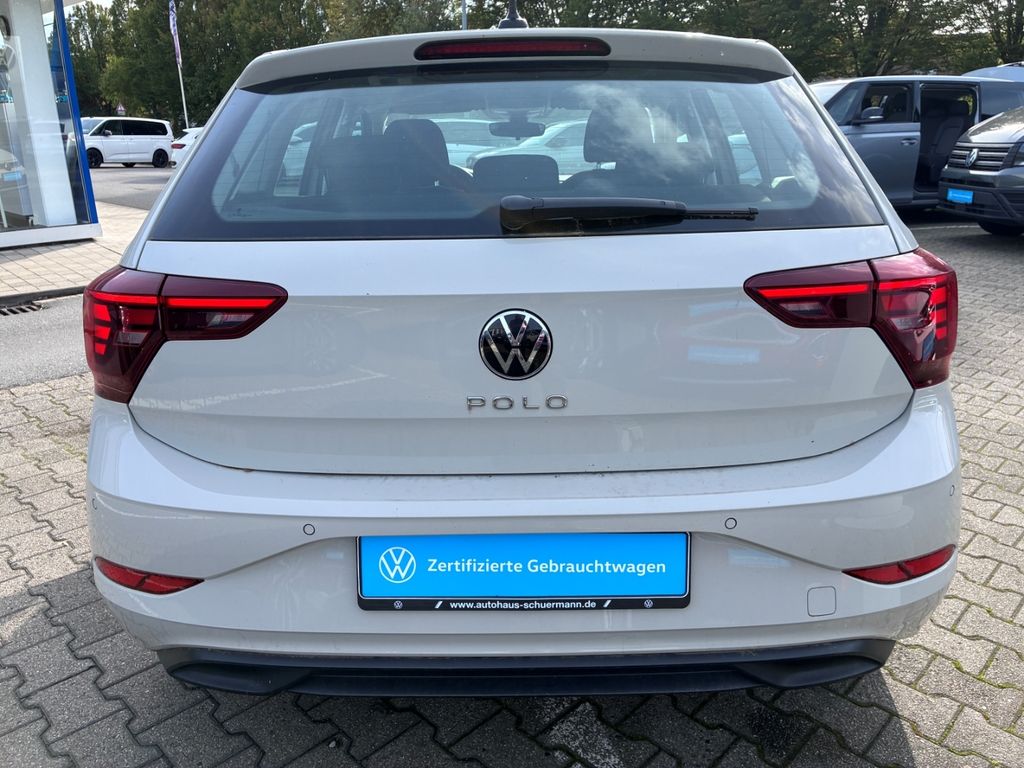Volkswagen Polo 2023 г. Серый, пробег 30988 км