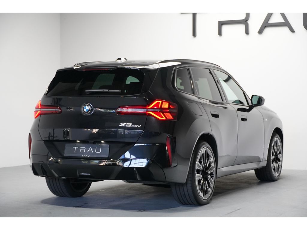 BMW X3 2026 г. Чёрный, пробег 12284 км