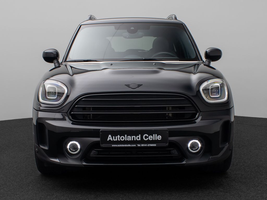 Mini COOPER COUNTRYMAN 2023 г. Чёрный, пробег 32454 км